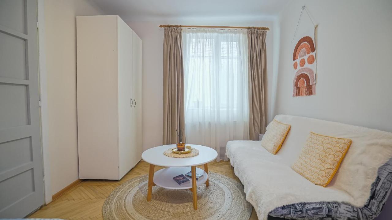 Old Town City Center Apartments Brašov Exteriér fotografie
