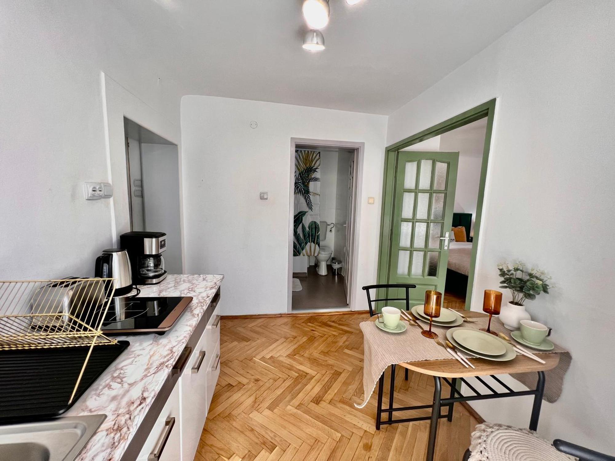 Old Town City Center Apartments Brašov Exteriér fotografie