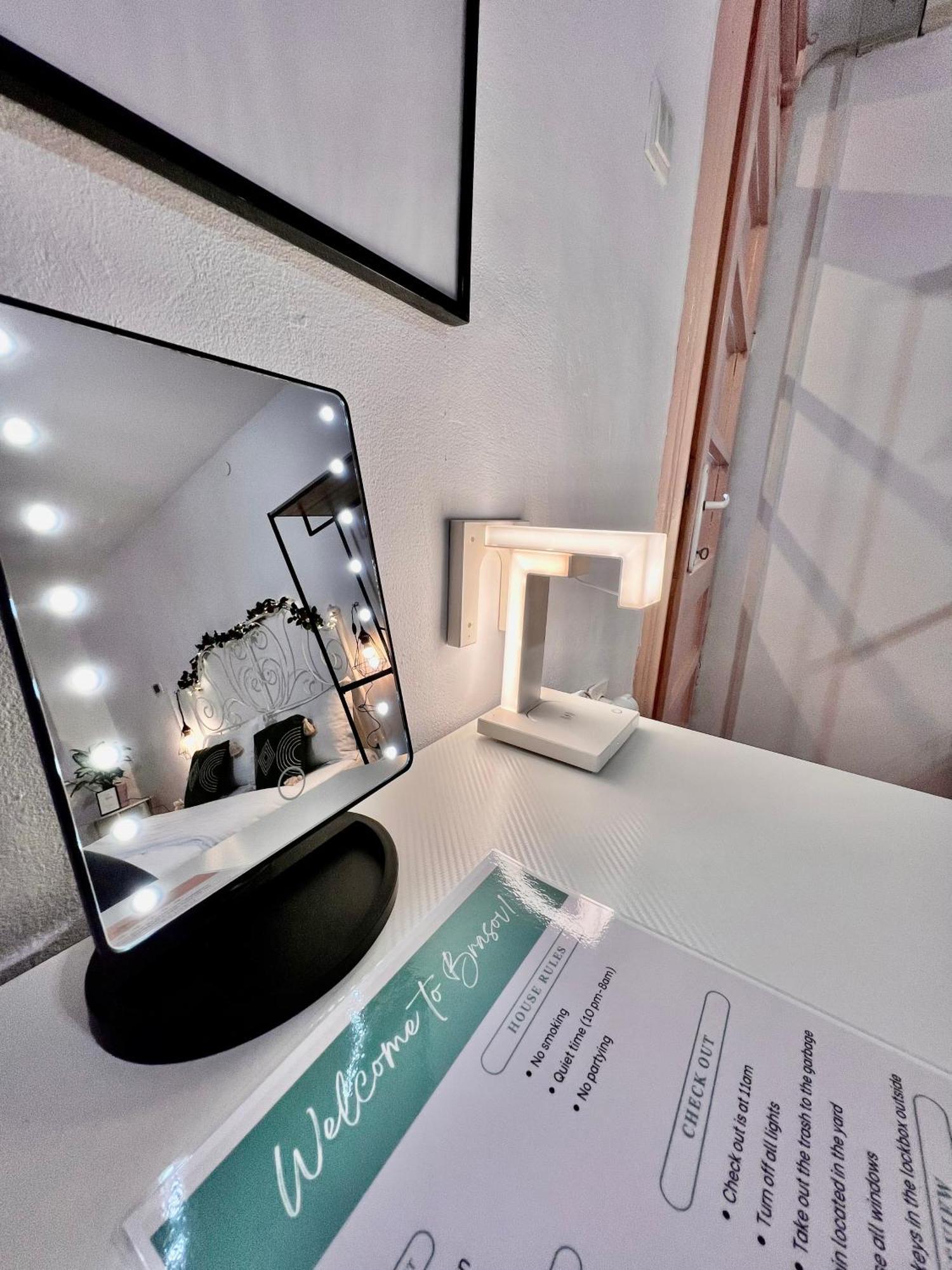 Old Town City Center Apartments Brašov Exteriér fotografie
